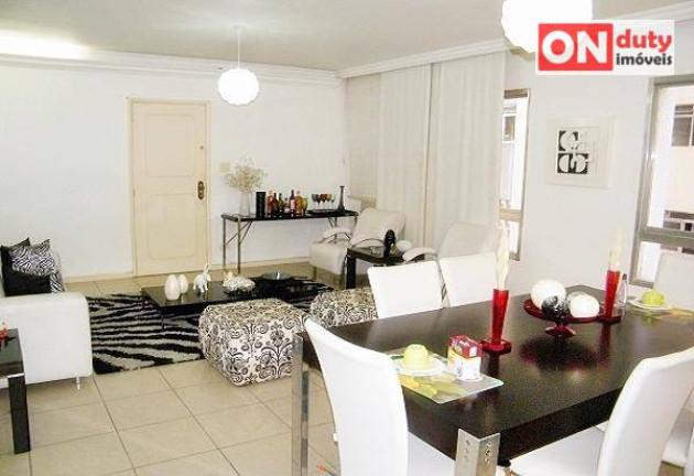 Apartamento com 3 Quartos à Venda, 123 m² em Gonzaga - Santos