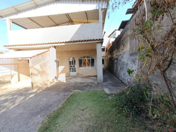 Imagem Casa com 3 Quartos para Alugar, 385 m²