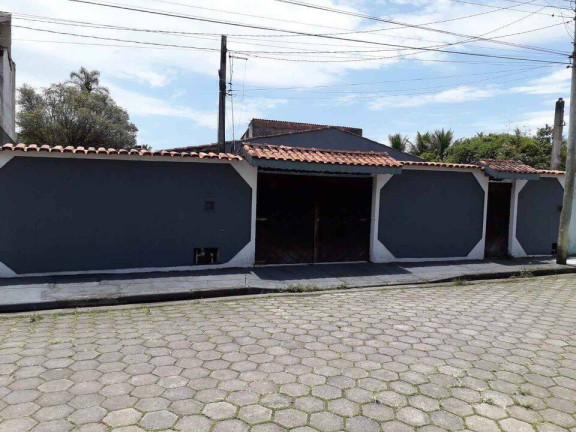 Casa com 4 Quartos à Venda, 180 m² em Porto Novo - Caraguatatuba