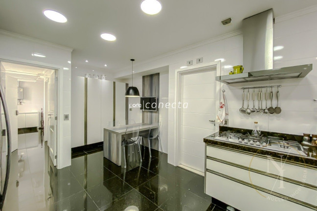 Imagem Apartamento com 3 Quartos à Venda, 244 m² em Jardim Analia Franco - São Paulo Imagem Apartamento com 3 Quartos à Venda, 244 m² em Jardim Analia Franco - São Paulo