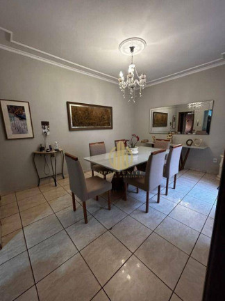 Imagem Casa com 3 Quartos à Venda, 173 m² em Sumarezinho - Ribeirão Preto Imagem Casa com 3 Quartos à Venda, 173 m² em Sumarezinho - Ribeirão Preto