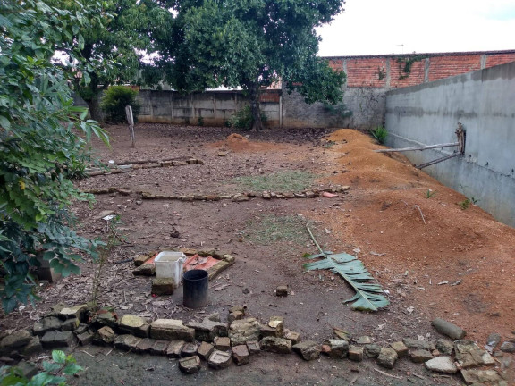 Imagem Terreno à Venda, 2.200 m² em Lopes De Oliveira - Sorocaba