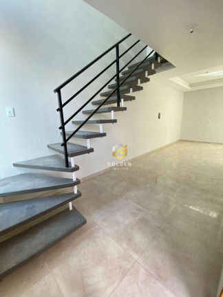 Imagem Sobrado com 3 Quartos à Venda, 115 m² em Universitário - Tijucas Imagem Sobrado com 3 Quartos à Venda, 115 m² em Universitário - Tijucas