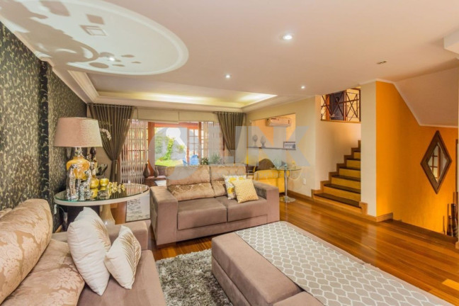 Casa com 4 Quartos à Venda, 422 m² em Jardim Itu - Porto Alegre