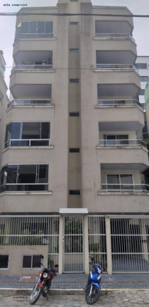 Imagem Imóvel com 2 Quartos para Temporada, 70 m² em Meia Praia - Itapema