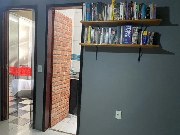 Imagem Imóvel com 3 Quartos à Venda, 63 m² em Lagoa Redonda - Fortaleza
