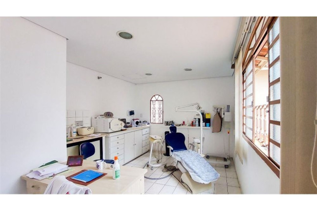 Imagem Casa com 3 Quartos à Venda, em Perdizes - São Paulo Imagem Casa com 3 Quartos à Venda, em Perdizes - São Paulo