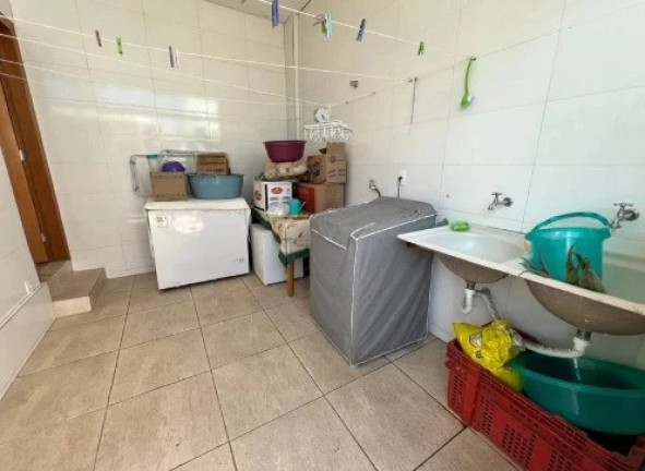 Imagem Casa com 4 Quartos à Venda, 360 m² em R$1.200.000,00 // Santa Mônica - Belo Horizonte Imagem Casa com 4 Quartos à Venda, 360 m² em R$1.200.000,00 // Santa Mônica - Belo Horizonte