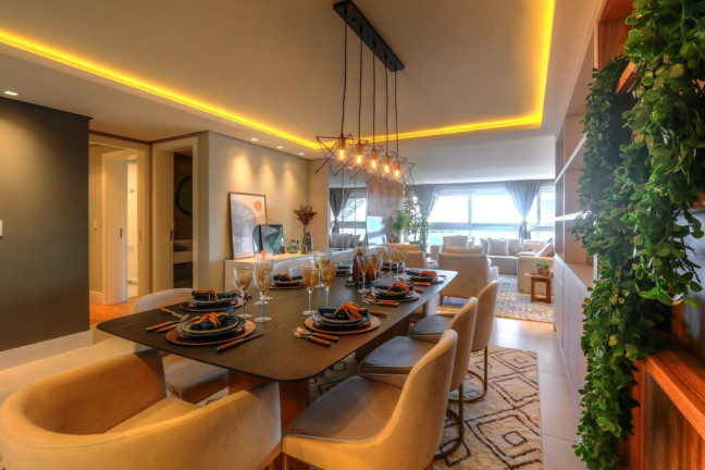 Imagem Apartamento com 3 Quartos à Venda, 311 m² em Vila Assunção - Porto Alegre