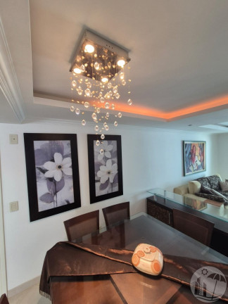Imagem Apartamento com 2 Quartos à Venda, 79 m² em Centro - Balneário Camboriú