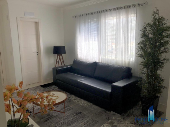 Imagem Apartamento com 3 Quartos à Venda, 132 m² em Centro - Balneário Camboriú Imagem Apartamento com 3 Quartos à Venda, 132 m² em Centro - Balneário Camboriú