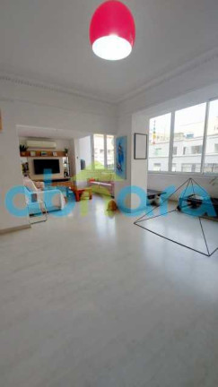 Imagem Apartamento com 3 Quartos à Venda, 180 m² em Copacabana - Rio De Janeiro Imagem Apartamento com 3 Quartos à Venda, 180 m² em Copacabana - Rio De Janeiro