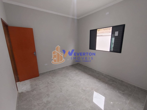 Imagem Casa com 3 Quartos à Venda, 171 m² em Vila Loty - Itanhaém Imagem Casa com 3 Quartos à Venda, 171 m² em Vila Loty - Itanhaém