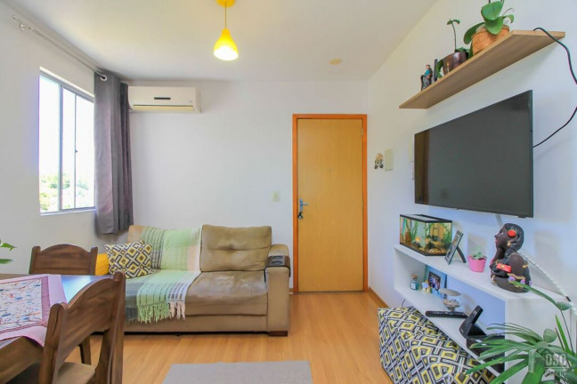 Imagem Imóvel com 2 Quartos à Venda, 38 m² em Restinga - Porto Alegre