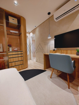 Imagem Imóvel com 3 Quartos à Venda, 183 m² em Moema - São Paulo Imagem Imóvel com 3 Quartos à Venda, 183 m² em Moema - São Paulo