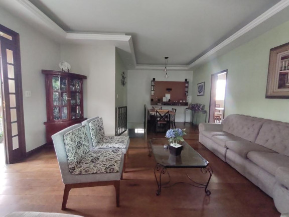 Imagem Casa com 5 Quartos à Venda, 220 m² em álvaro Camargos - Belo Horizonte