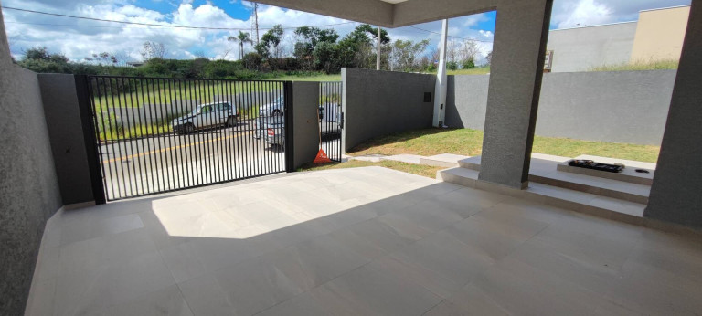 Imagem Casa com 3 Quartos à Venda, 384 m² em Tanque - Atibaia