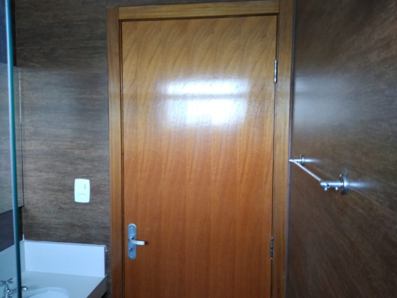 Imagem Apartamento com 2 Quartos à Venda, 50 m² em Jardim Eloyna - Pindamonhangaba Imagem Apartamento com 2 Quartos à Venda, 50 m² em Jardim Eloyna - Pindamonhangaba