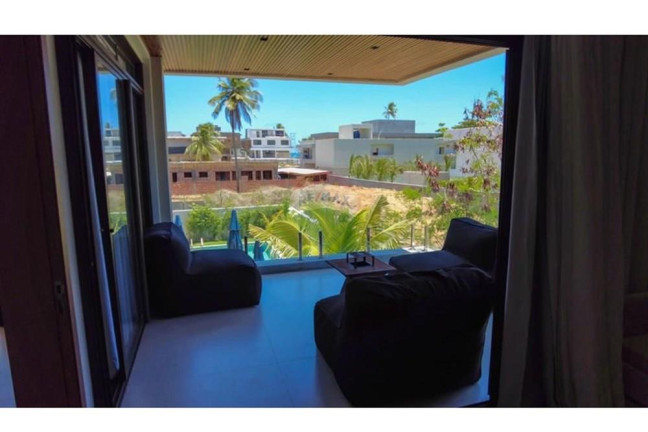 Imagem Casa de Condomínio com 6 Quartos à Venda, 417 m² em Guarajuba - Camaçari Imagem Casa de Condomínio com 6 Quartos à Venda, 417 m² em Guarajuba - Camaçari