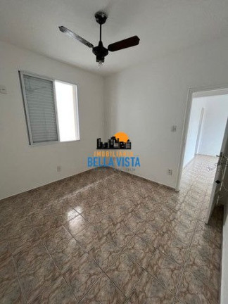 Imagem Apartamento com 2 Quartos para Alugar,  em Vila Matias - Santos