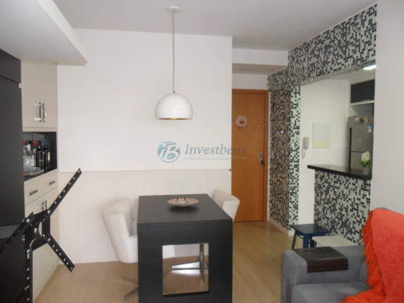 Imagem Apartamento com 2 Quartos à Venda, 52 m² em Capão Raso - Curitiba Imagem Apartamento com 2 Quartos à Venda, 52 m² em Capão Raso - Curitiba