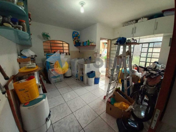 Imagem Casa com 3 Quartos à Venda, 165 m²