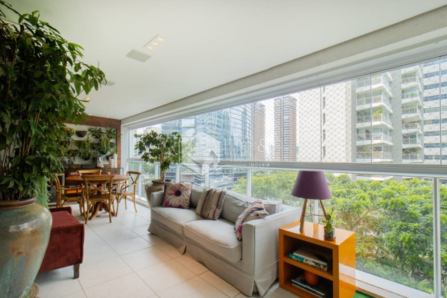 Imagem Apartamento com 4 Quartos à Venda, 201 m² em Itaim Bibi - São Paulo