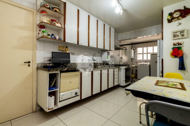 Imagem Apartamento com 3 Quartos à Venda, 128 m² em Pinheiros - São Paulo Imagem Apartamento com 3 Quartos à Venda, 128 m² em Pinheiros - São Paulo