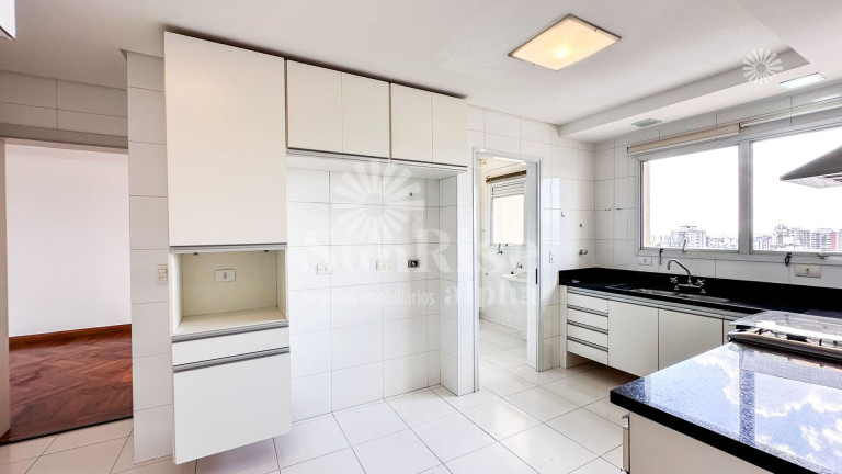 Imagem Apartamento com 4 Quartos à Venda, 193 m² em Pompeia - São Paulo Imagem Apartamento com 4 Quartos à Venda, 193 m² em Pompeia - São Paulo