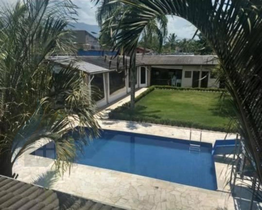 Imagem Casa com 7 Quartos à Venda, 327 m² em Centro - Bertioga Imagem Casa com 7 Quartos à Venda, 327 m² em Centro - Bertioga
