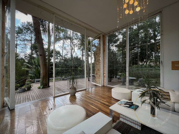 Imagem Casa com 6 Quartos à Venda, 1.188 m² em Vila Santo Antônio - Cotia