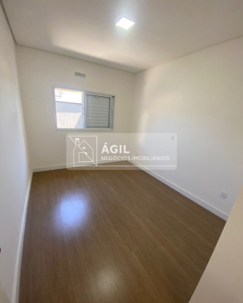 Imagem Casa com 3 Quartos à Venda, 320 m² em Condomínio Terras Do Vale - Caçapava Imagem Casa com 3 Quartos à Venda, 320 m² em Condomínio Terras Do Vale - Caçapava