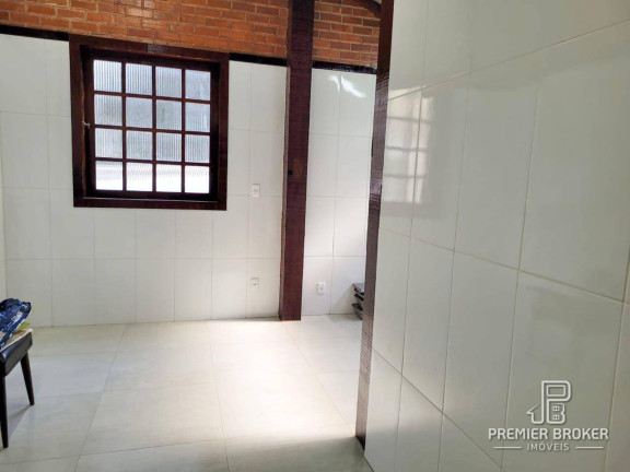 Imagem Casa com 4 Quartos à Venda, 310 m² em Albuquerque - Teresópolis Imagem Casa com 4 Quartos à Venda, 310 m² em Albuquerque - Teresópolis