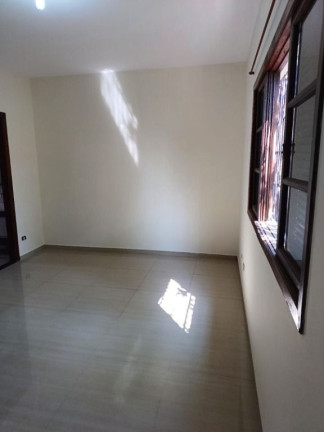 Imagem Casa com 3 Quartos à Venda, 129 m² em Parque Santa Rosa - Suzano Imagem Casa com 3 Quartos à Venda, 129 m² em Parque Santa Rosa - Suzano