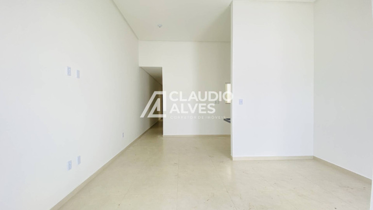 Imagem Casa com 3 Quartos à Venda, 85 m² em Parque Ipê - Feira De Santana