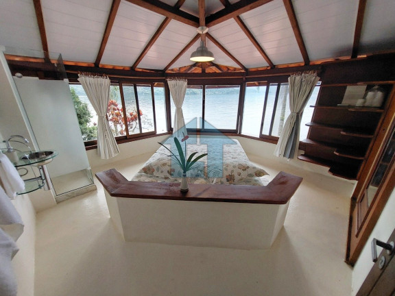 Imagem Terreno à Venda ou Locação, 1.907 m² em Ilha Do Cavaco - Angra Dos Reis Imagem Terreno à Venda ou Locação, 1.907 m² em Ilha Do Cavaco - Angra Dos Reis