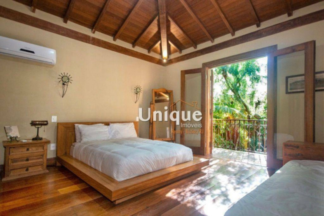 Imagem Casa com 5 Quartos à Venda, 650 m² em Ferradura - Armação Dos Búzios Imagem Casa com 5 Quartos à Venda, 650 m² em Ferradura - Armação Dos Búzios