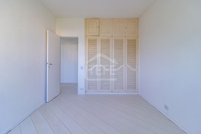 Imagem Cobertura com 4 Quartos à Venda, 270 m² em Laranjeiras - Rio De Janeiro Imagem Cobertura com 4 Quartos à Venda, 270 m² em Laranjeiras - Rio De Janeiro