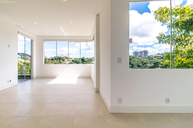 Imagem Sobrado com 4 Quartos à Venda, 1.500 m² em Vila Progresso - Niterói