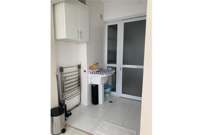 Imagem Imóvel com 2 Quartos à Venda, em Pinheiros - São Paulo Imagem Imóvel com 2 Quartos à Venda, em Pinheiros - São Paulo