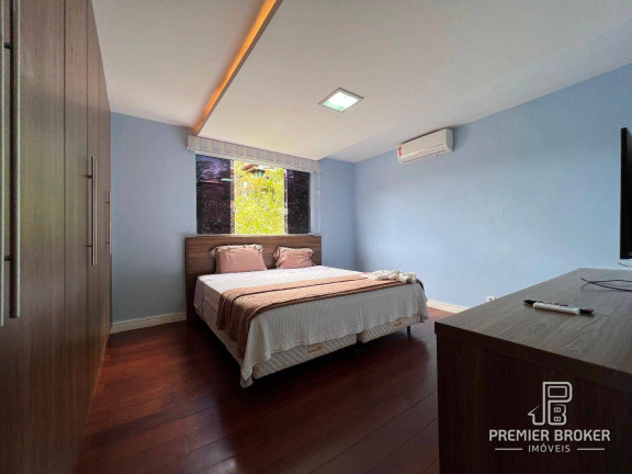 Imagem Casa com 5 Quartos à Venda, 632 m² em Quebra Frascos - Teresópolis Imagem Casa com 5 Quartos à Venda, 632 m² em Quebra Frascos - Teresópolis