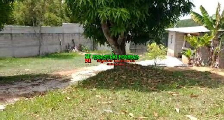 Imagem Chácara com 2 Quartos à Venda, 2.000 m² em Centro - Caçapava