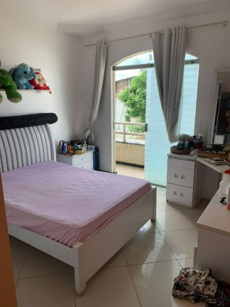 Imagem Casa com 7 Quartos à Venda, 600 m² em Atalaia - Aracaju Imagem Casa com 7 Quartos à Venda, 600 m² em Atalaia - Aracaju
