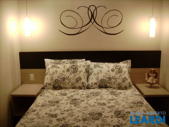 Imagem Apartamento com 3 Quartos à Venda, 63 m² em Campestre - Santo André