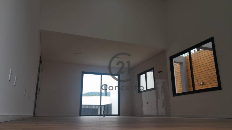 Imagem Casa com 3 Quartos à Venda, 202 m² em Cidade Universitária Pedra Branca - Palhoça