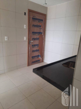 Imagem Apartamento com 3 Quartos à Venda,  em Monte Castelo - Teresina