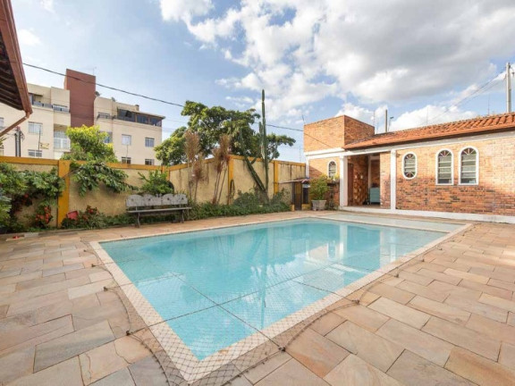 Imagem Casa com 4 Quartos à Venda, 360 m² em Três Barras - Contagem