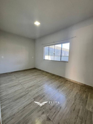 Imagem Casa com 3 Quartos à Venda, 196 m² em Itajuba - Barra Velha