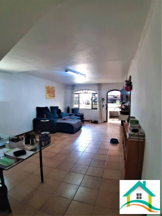 Imagem Casa com 3 Quartos à Venda, 255 m² em Vila Palmares - Santo André