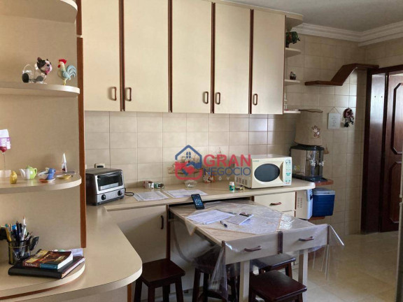 Imagem Apartamento com 3 Quartos à Venda, 179 m² em água Verde - Curitiba Imagem Apartamento com 3 Quartos à Venda, 179 m² em água Verde - Curitiba